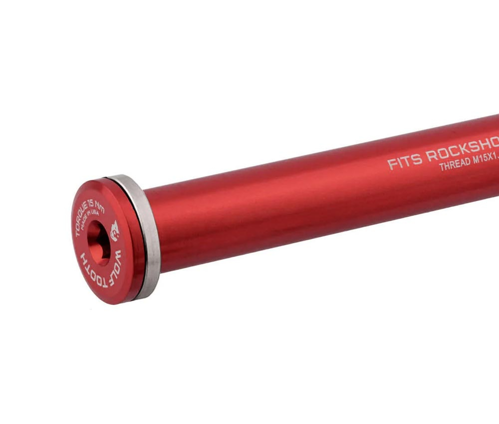 Wolf Tooth RockShox Steckachse Vorderrad - 15x110mm Laenge 158mm M15x1,5mm Rot 4 Wolf Tooth RockShox Steckachse Vorderrad - 15x110mm Laenge 158mm M15x1,5mm Rot – Bild 2